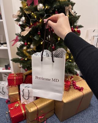 ✨ Už zítra odhalíme, na čem jsme poslední dny pilně pracovali a z čeho máme obrovskou radost. Prozradíme vám, že se můžete...